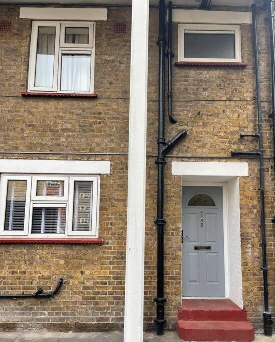 Newly Refurbished Apartment, Near Station & River London Exterior photo